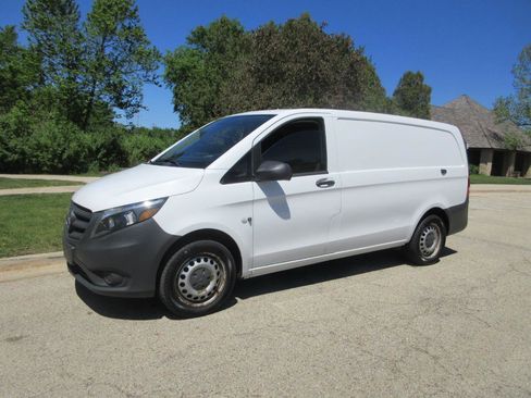 Used 2019 Mercedes-Benz Metris image 27