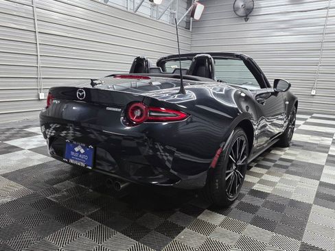 Used 2024 MAZDA MX-5 Miata Grand Touring w/ Weather Package RWD image 7