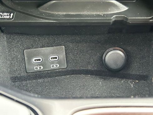 Used 2025 Lexus NX 350h AWD w/ Accessory Package (2T) image 32