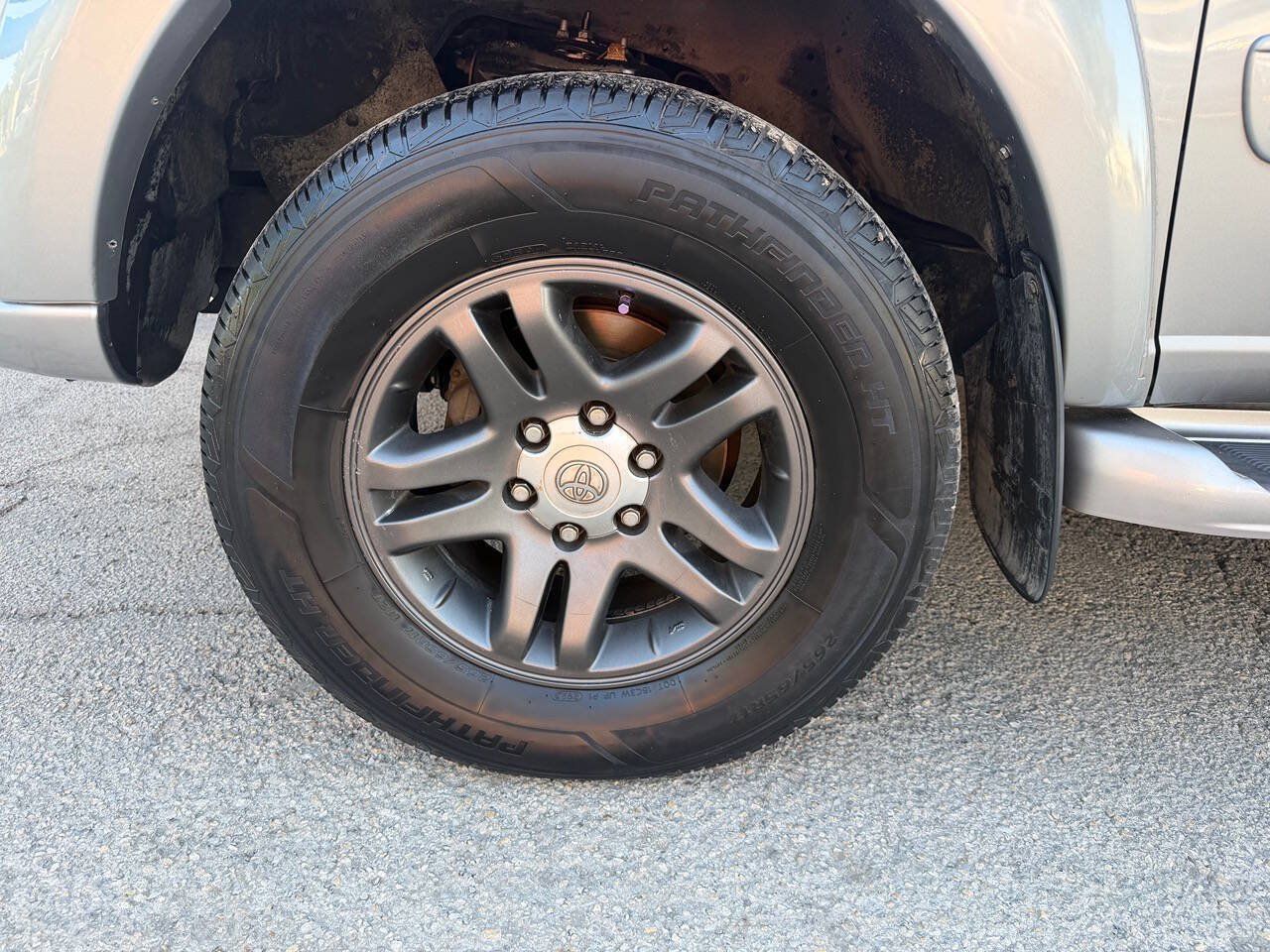 Used 2003 Toyota Sequoia Limited RWD image 37