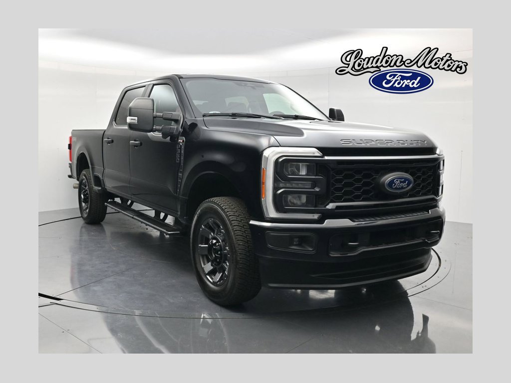 Used 2023 Ford F350 XL w/ STX Appearance Package AWD/4WD image 1