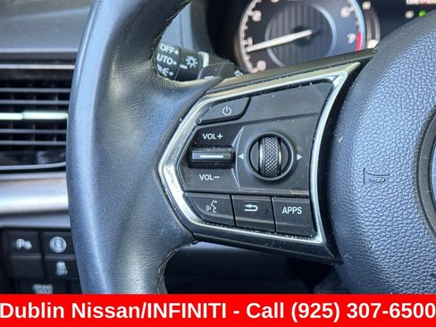 Used 2023 Acura RDX w/ Technology Package FWD image 36