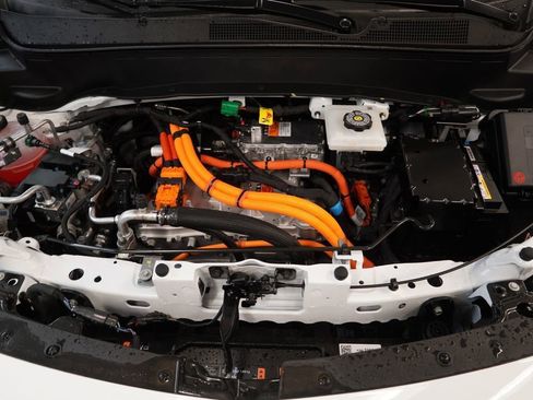 New 2027 Chevrolet Bolt LT w/ Comfort Package image 37