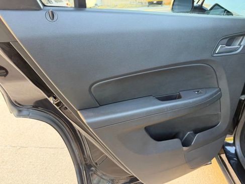 Used 2017 GMC Terrain SLT image 26