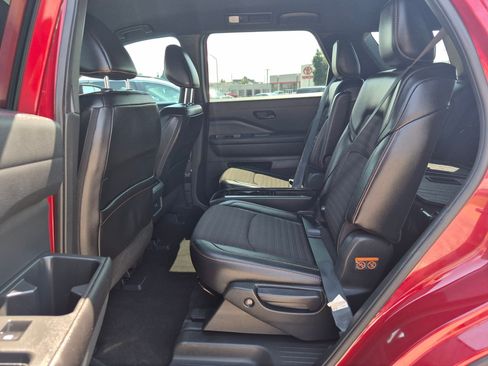 Used 2024 Nissan Pathfinder Rock Creek AWD/4WD image 28