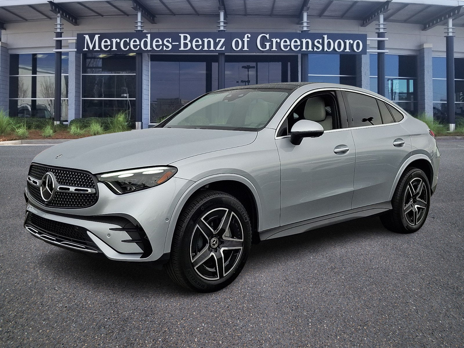 Certified 2026 Mercedes-Benz GLC 300 4MATIC image 3