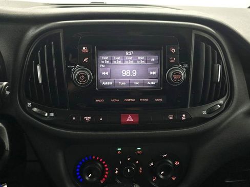 Used 2020 RAM ProMaster City Tradesman SLT FWD image 22