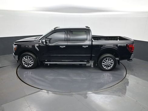 Used 2024 Ford F150 Lariat w/ FX4 Off-Road Package image 14
