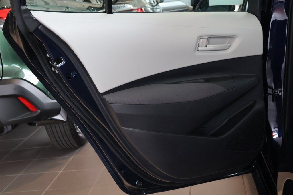 Used 2026 Toyota Corolla LE FWD image 12