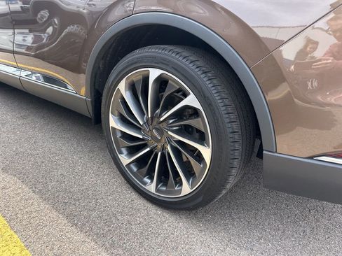 Used 2022 Lincoln Aviator Reserve w/ Equipment Group 201A image 15