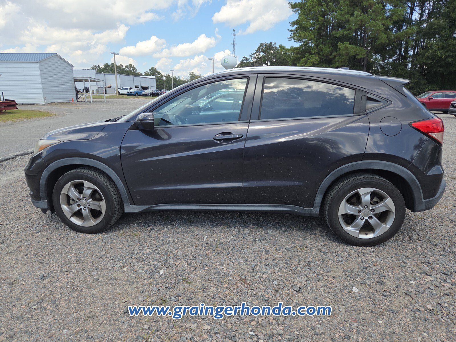 Used 2017 Honda HR-V EX-L image 9