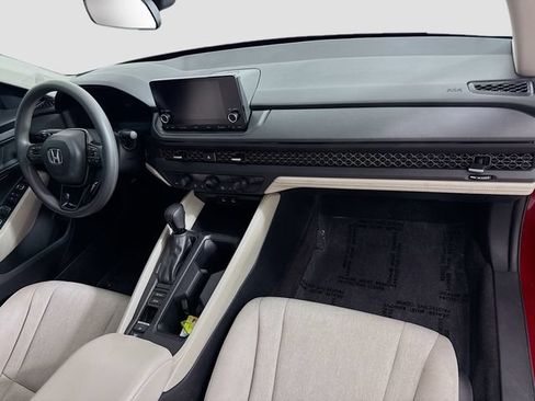 Used 2024 Honda Accord EX image 28