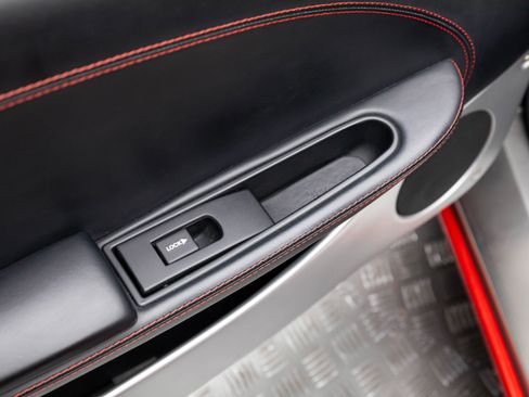 Used 2004 Ferrari 360 Spider image 13