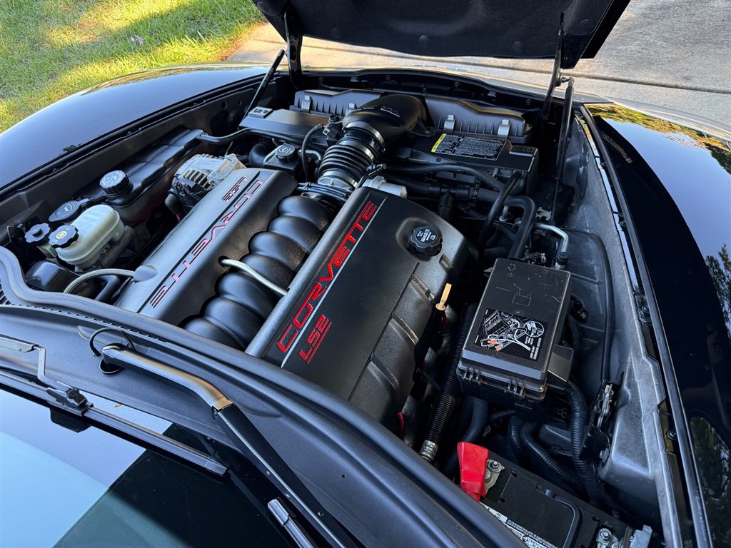 Used 2007 Chevrolet Corvette Coupe w/ Preferred Equipment Group RWD image 64