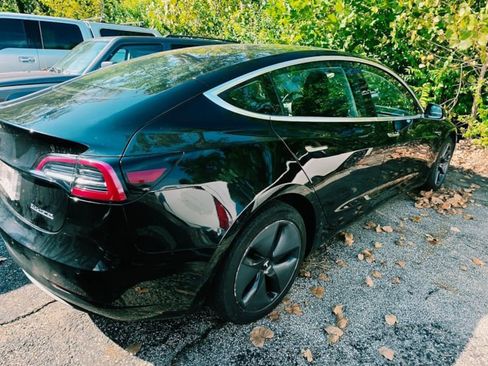 Used 2020 Tesla Model 3 Performance AWD/4WD image 9