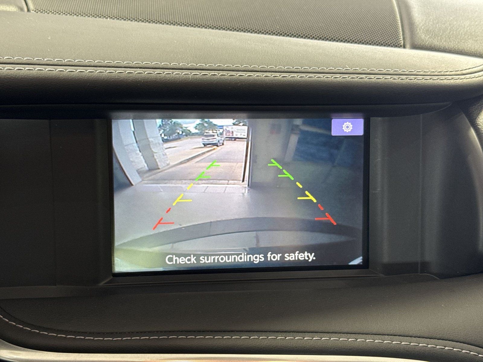 Used 2018 INFINITI QX30 FWD image 20