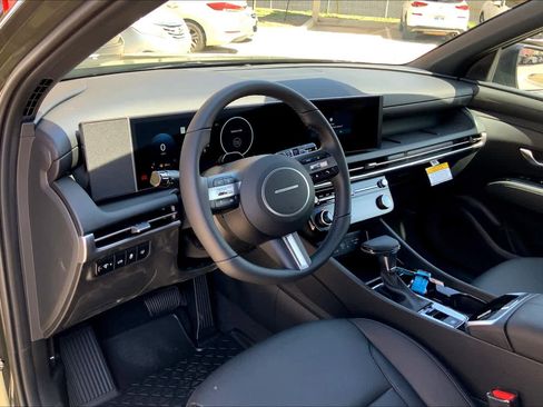 Used 2025 Hyundai Santa Cruz XRT image 9