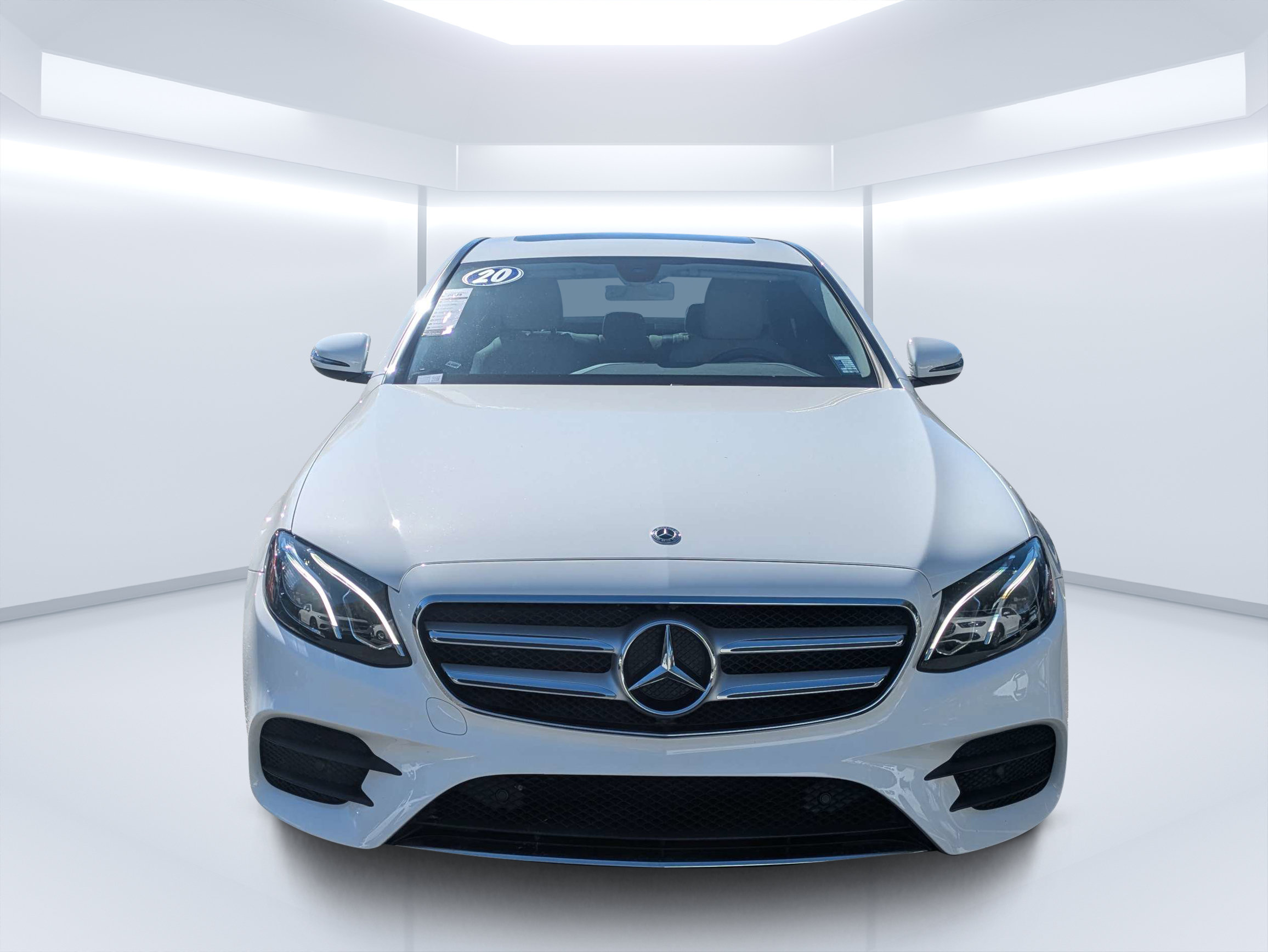 Used 2020 Mercedes-Benz E 350 Sedan image 8