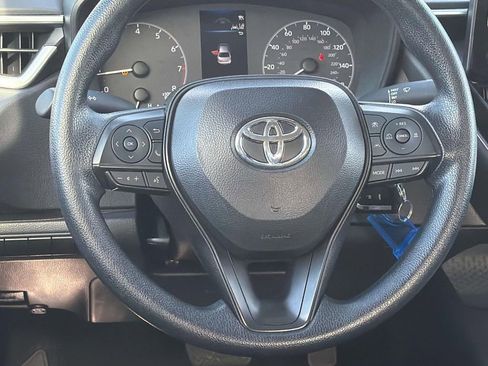 Certified 2025 Toyota Corolla LE image 9