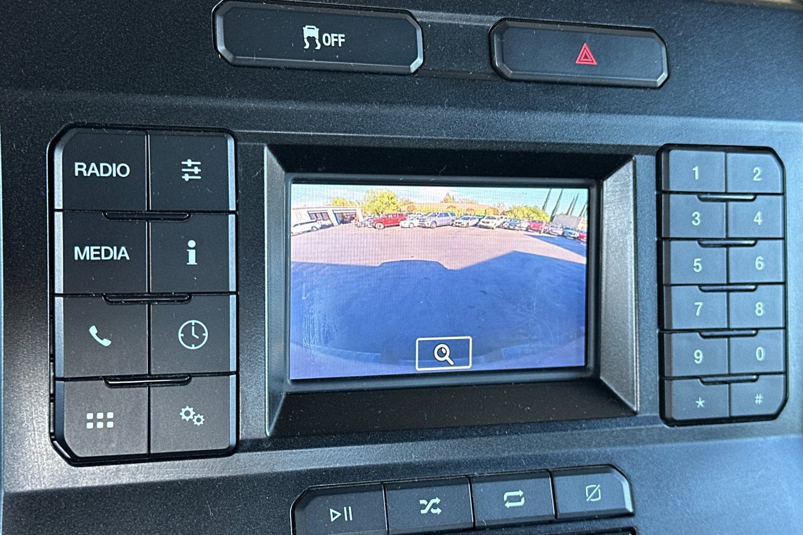 Used 2022 Ford F250 XL w/ Power Equipment Group AWD/4WD image 17