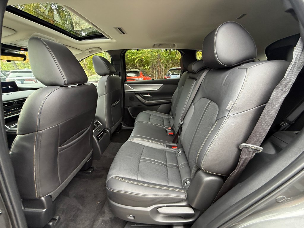 Used 2024 MAZDA CX-90 3.3 Turbo w/ Preferred Plus AWD/4WD image 25