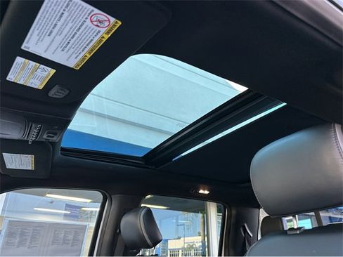 Used 2019 Ford F250 Platinum w/ Platinum Ultimate Package image 15