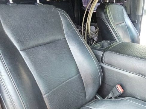 Used 2015 Ford F150 Lariat RWD image 11