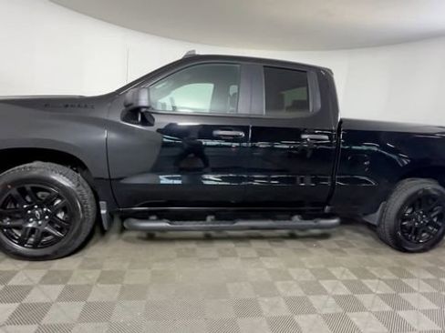 Used 2023 Chevrolet Silverado 1500 Custom w/ Rally Edition AWD/4WD image 7