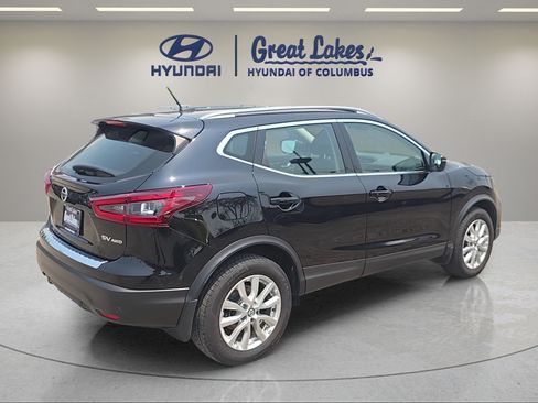 Used 2021 Nissan Rogue Sport SV AWD/4WD image 5