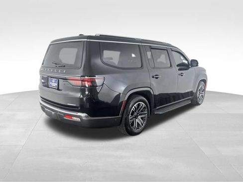 Used 2022 Jeep Wagoneer Series III w/ Convenience Group I AWD/4WD image 6