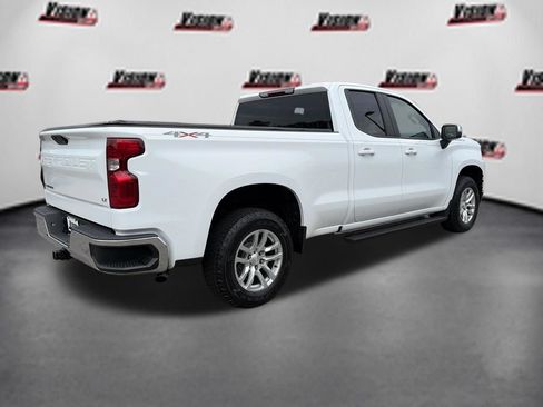 Used 2021 Chevrolet Silverado 1500 LT AWD/4WD image 5
