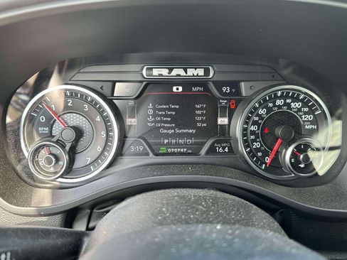 Used 2022 RAM 1500 Big Horn AWD/4WD image 22