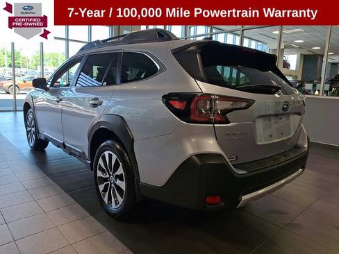 Certified 2025 Subaru Outback Limited AWD/4WD image 4
