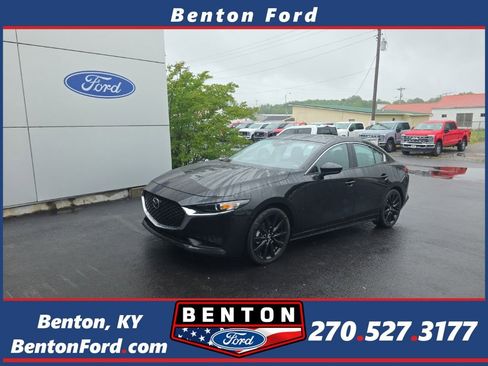 Used 2025 MAZDA MAZDA3 s FWD image 1