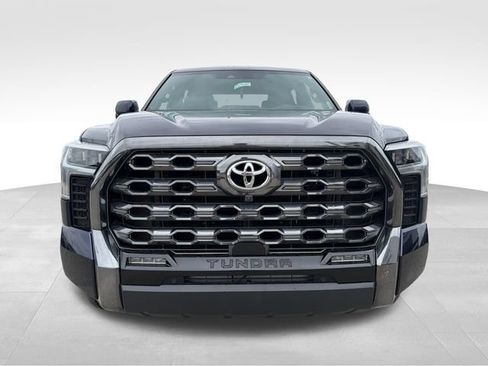 Used 2023 Toyota Tundra Platinum AWD/4WD image 2