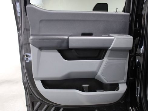 Used 2024 Ford F250 XLT image 28