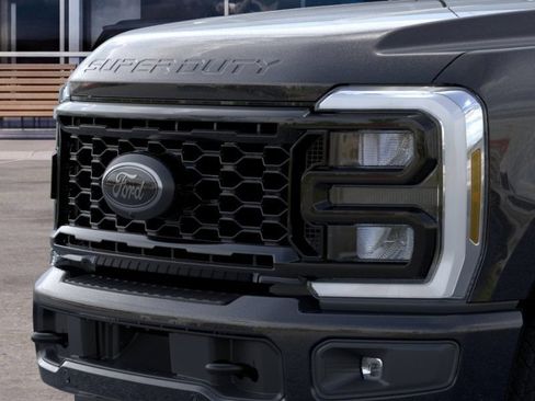New 2026 Ford F350 Lariat w/ Black Appearance Package AWD/4WD image 17
