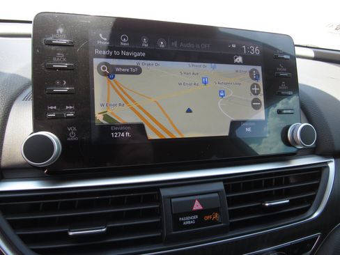 Used 2021 Honda Accord Touring image 18