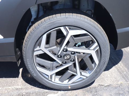 New 2026 Hyundai Kona SEL Premium AWD/4WD image 17