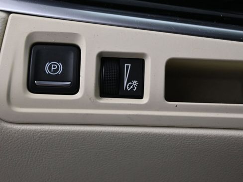 Used 2023 Cadillac XT6 Premium Luxury image 50