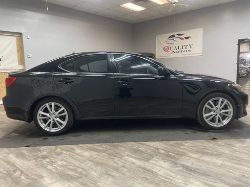 Used 2007 Lexus IS 350 RWD image 11