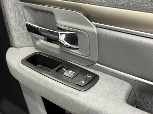 Used 2015 RAM 2500 Big Horn image 23