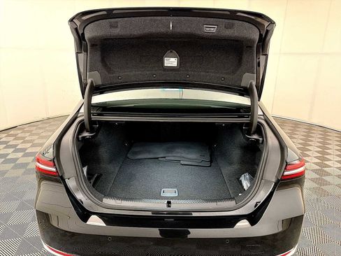 Used 2026 BMW i5 eDrive40 w/ Premium Package image 23