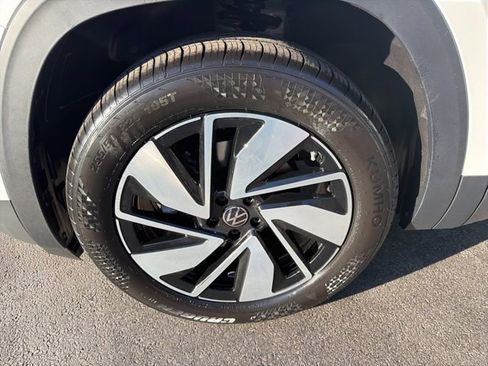 New 2026 Volkswagen Atlas SE AWD/4WD image 30