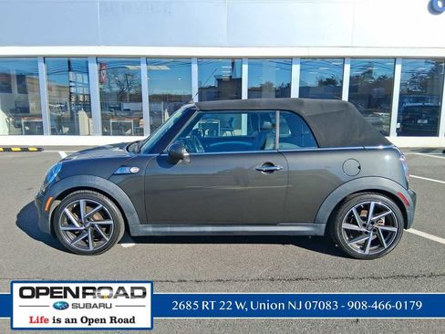 Used 2015 MINI Cooper S image 5