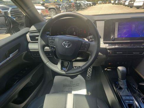 Certified 2025 Toyota Camry SE w/ Convenience Package FWD image 23