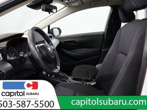 Used 2023 Toyota Corolla LE image 11