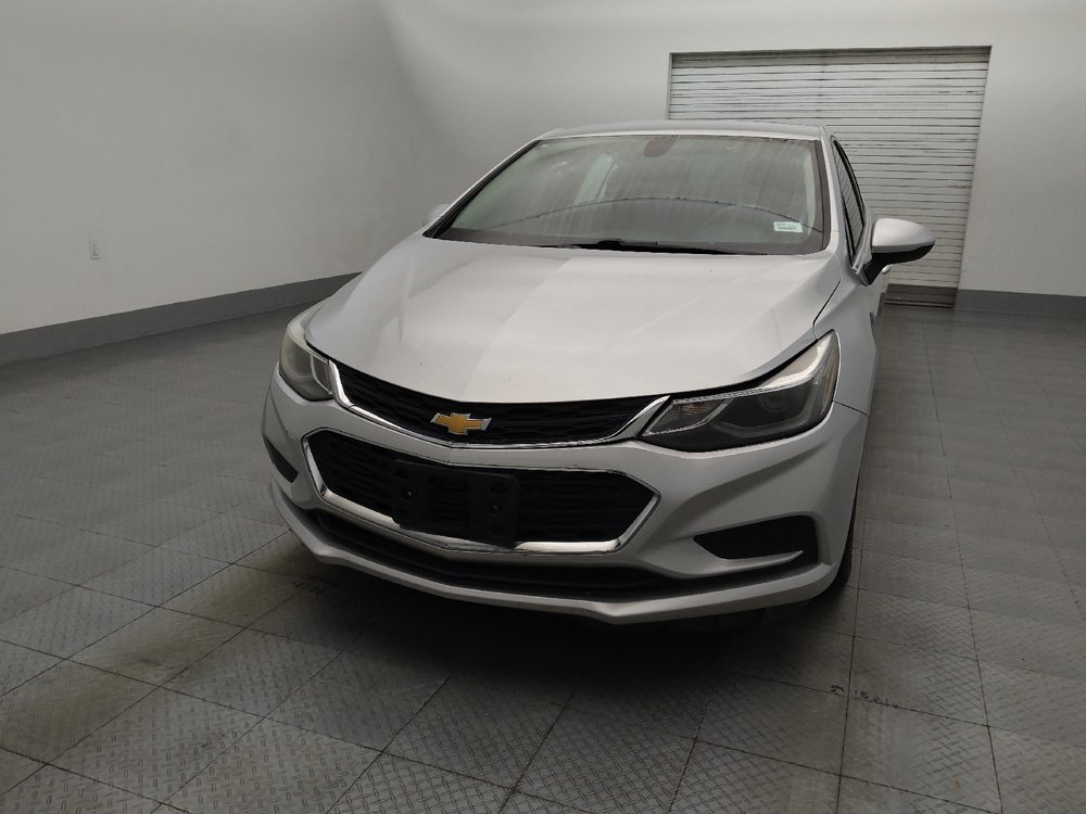 Used 2017 Chevrolet Cruze LT FWD image 15