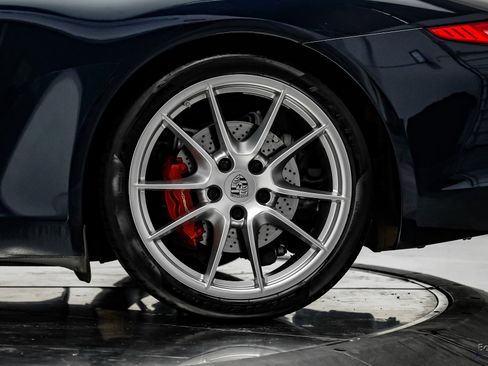 Used 2015 Porsche 911 Carrera S image 80