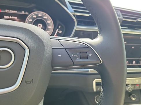 Certified 2025 Audi Q3 2.0T Premium Plus w/ Premium Plus Package image 22